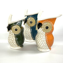 Load image into Gallery viewer, Small Owl Planters Light Clay (1 each)