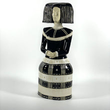 Load image into Gallery viewer, Menina Doll (Medium)