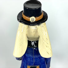 Load image into Gallery viewer, Gentelmen Rabbit