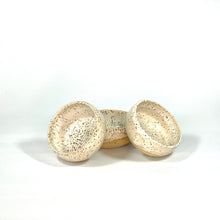 Load image into Gallery viewer, Small ceramic bowls