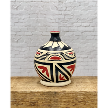 Load image into Gallery viewer, Handmade Acoma Vase
