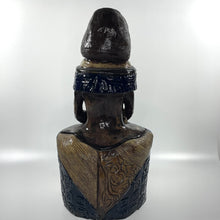 Load image into Gallery viewer, Menina Doll with fan