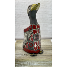 Load image into Gallery viewer, Decorative Duck Sculpture