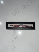 Load image into Gallery viewer, Handmade Breast Cancer Awareness Pen