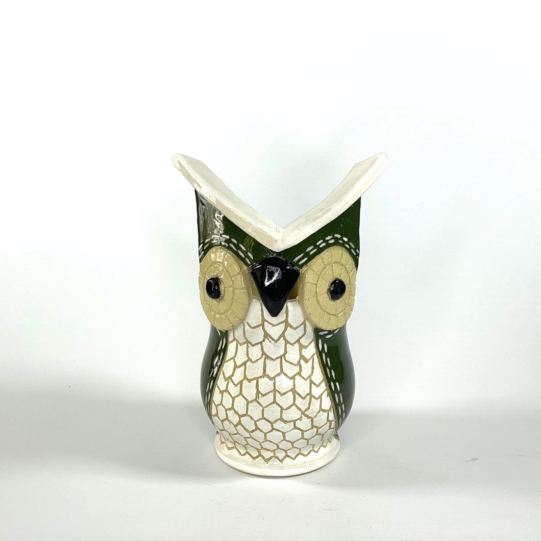 Small Owl Planters Light Clay (1 each)